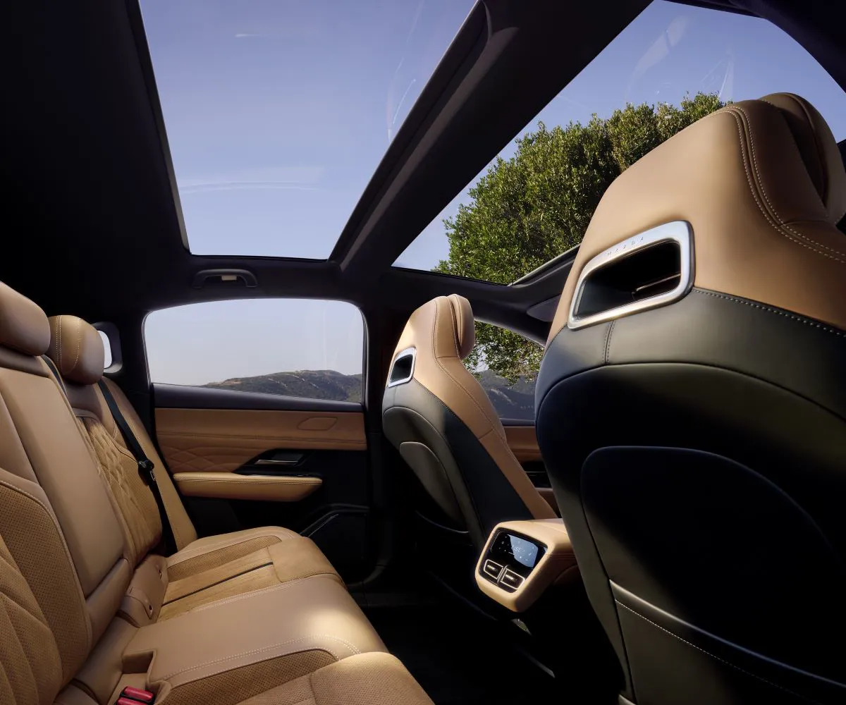 Mazda 6E Shot Interior 1200X1000