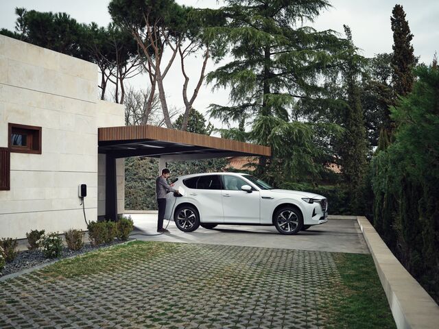 Small Mazda Cx 60 Craftedinjapan Sideshot 06 Rgb 5000X3750 2022 Eur Engl